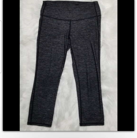 Athleta capri leggings size small - Picture 1 of 4